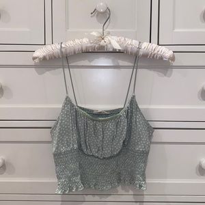 Such a spring top and love that the bust piece is double lined!